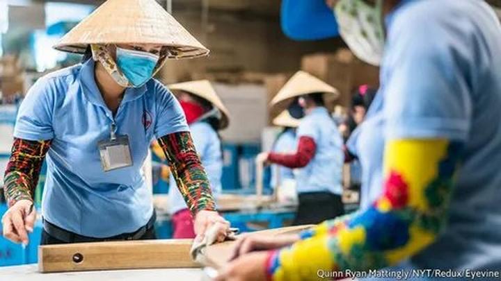 Tỏa Sáng Trên Mạng Xã Hội: Chuyên Gia Trang Điểm & Hotspot Matrix
